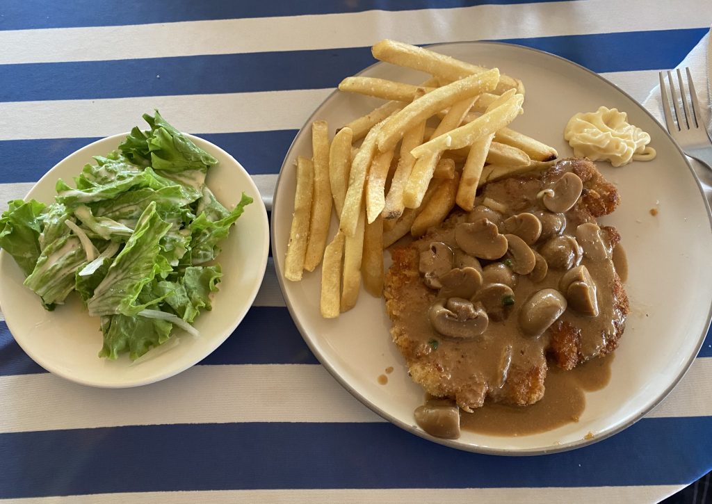 Kham Ta Kla lunch