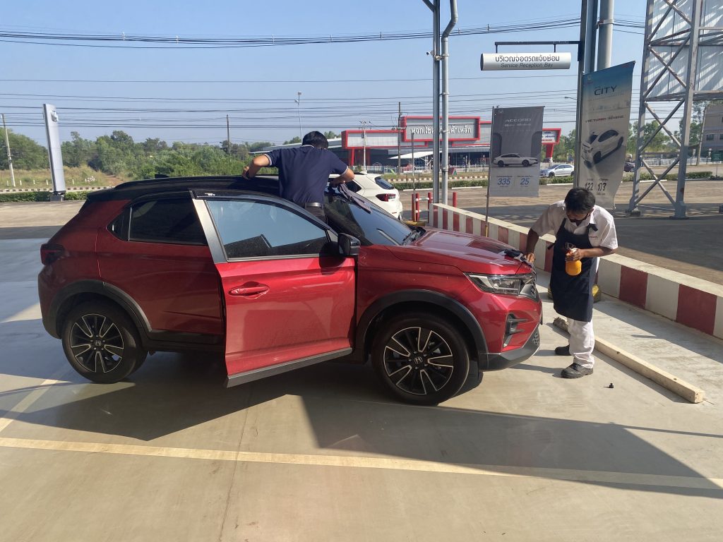 At Honda scratches away