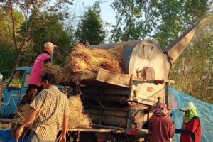 Threshing machine