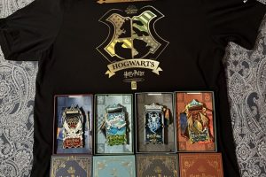 HP Shirt & 4 medals